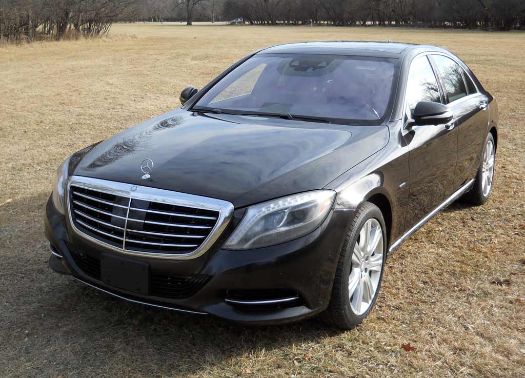 2014 Mercedes Benz S550 4Matic 4-door sedan Edition 1