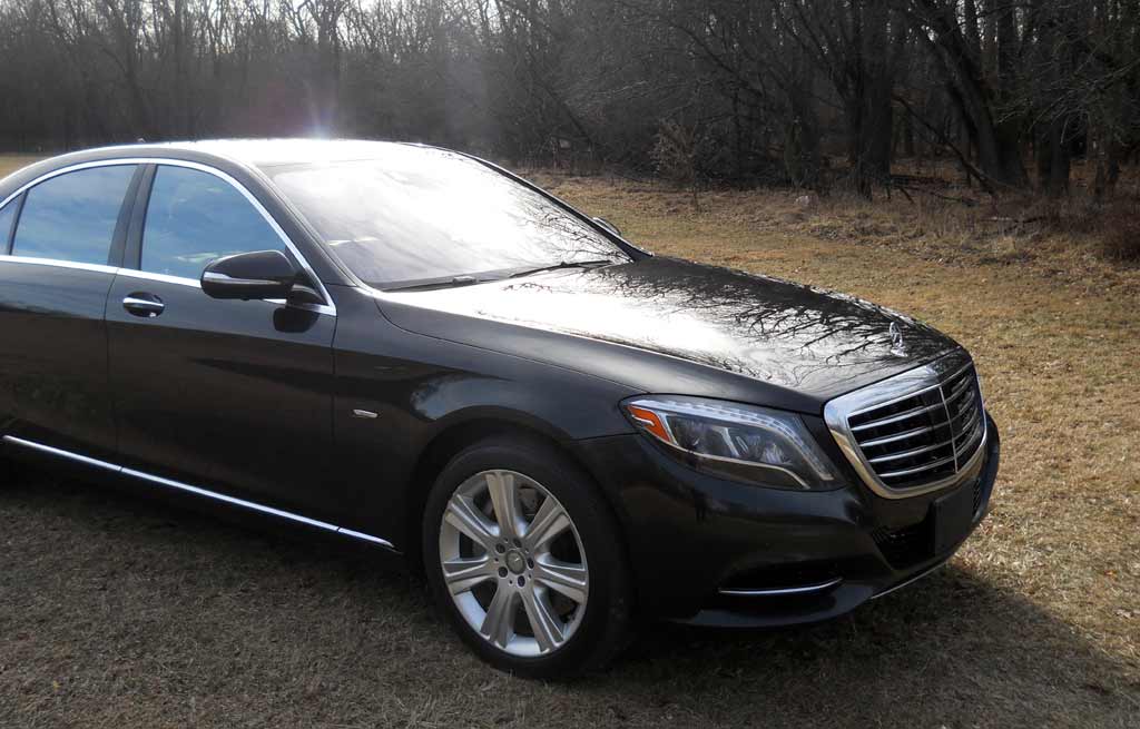 2014 Mercedes Benz S550 4Matic 4-door sedan Edition 1