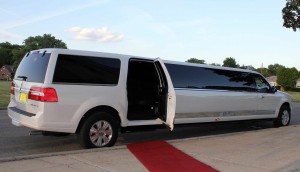 limo stretch suv wedding