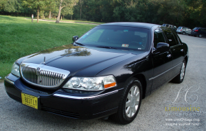 limousine town car black